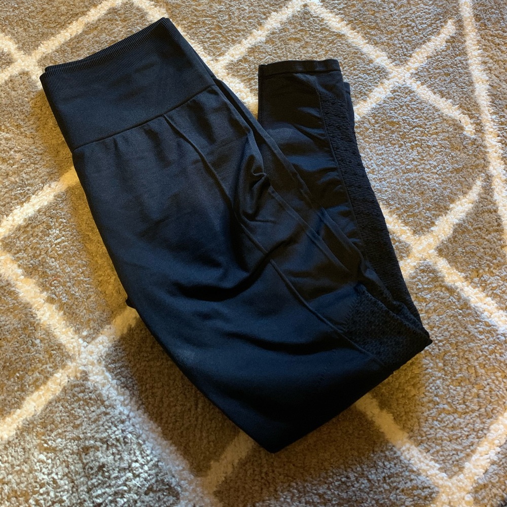 High Waisted Fabletics Leggings